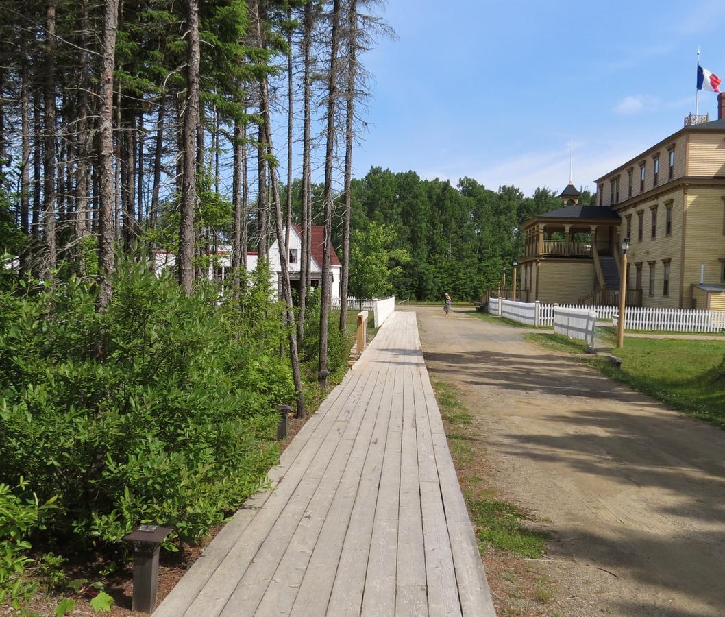 Hotel Chateau Albert Bertrand Esterno foto